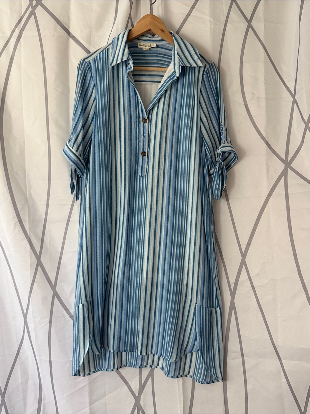 Indigo Rose Women's Large Striped Blue Shirt Dress